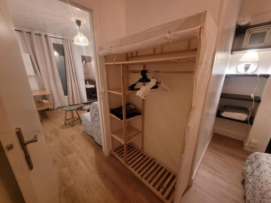 Charmant Appartement Pres De Montmartre ปารีส ภายนอก รูปภาพ